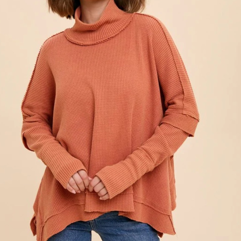 In Loom Waffle Sweater - Small / Burnt Orange